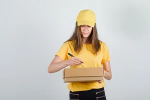 trabajadora de correos